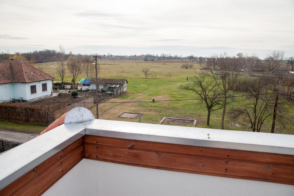 Kakasszeki Vendeghaz Hotel Szekkutas Luaran gambar
